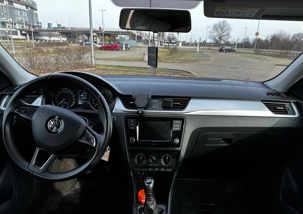Skoda RAPID cena 39999 przebieg: 81300, rok produkcji 2017 z Sopot małe 172